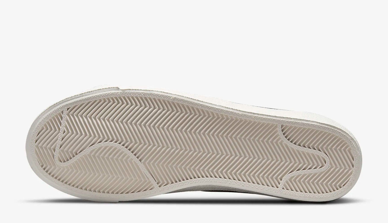 N BLAZER LOW '77 Sneakers - BRANDSAT50
