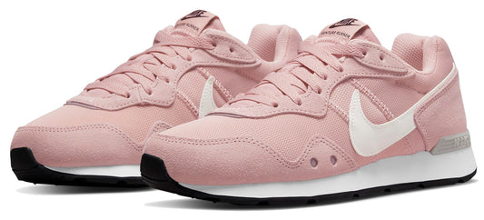 Nike Womens Leather WMNS Venture Runner Running Shoe - BRANDSAT50
Style - ck2948-601