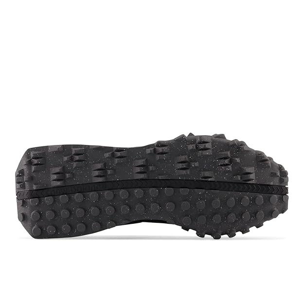NB Unisex XC72 Black Sneakers - BRANDSAT50